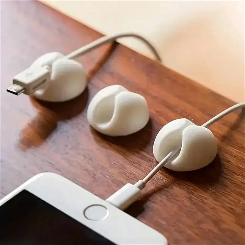 Clips adhésifs guide-câbles – Pack de 10