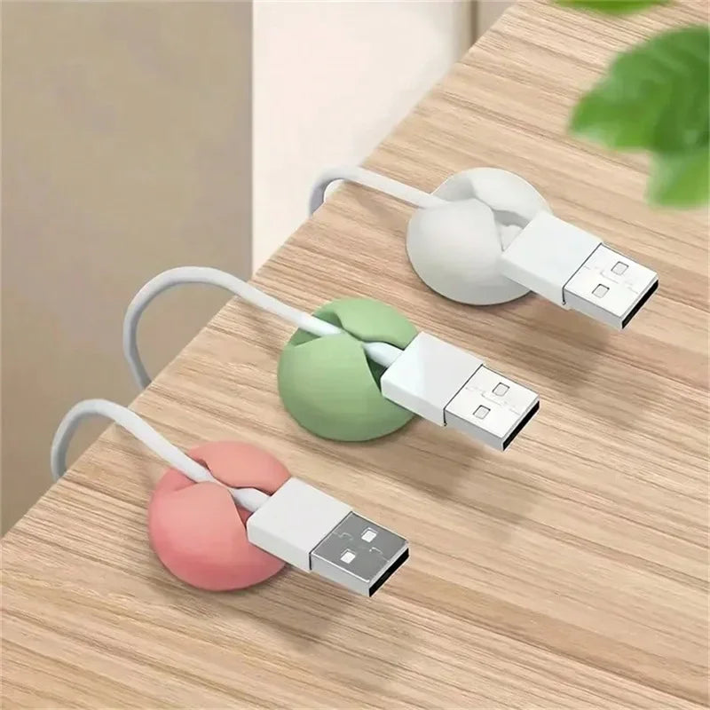 Clips adhésifs guide-câbles – Pack de 10