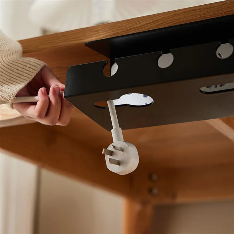 Panier à câbles sous bureau à pince – Sans perçage